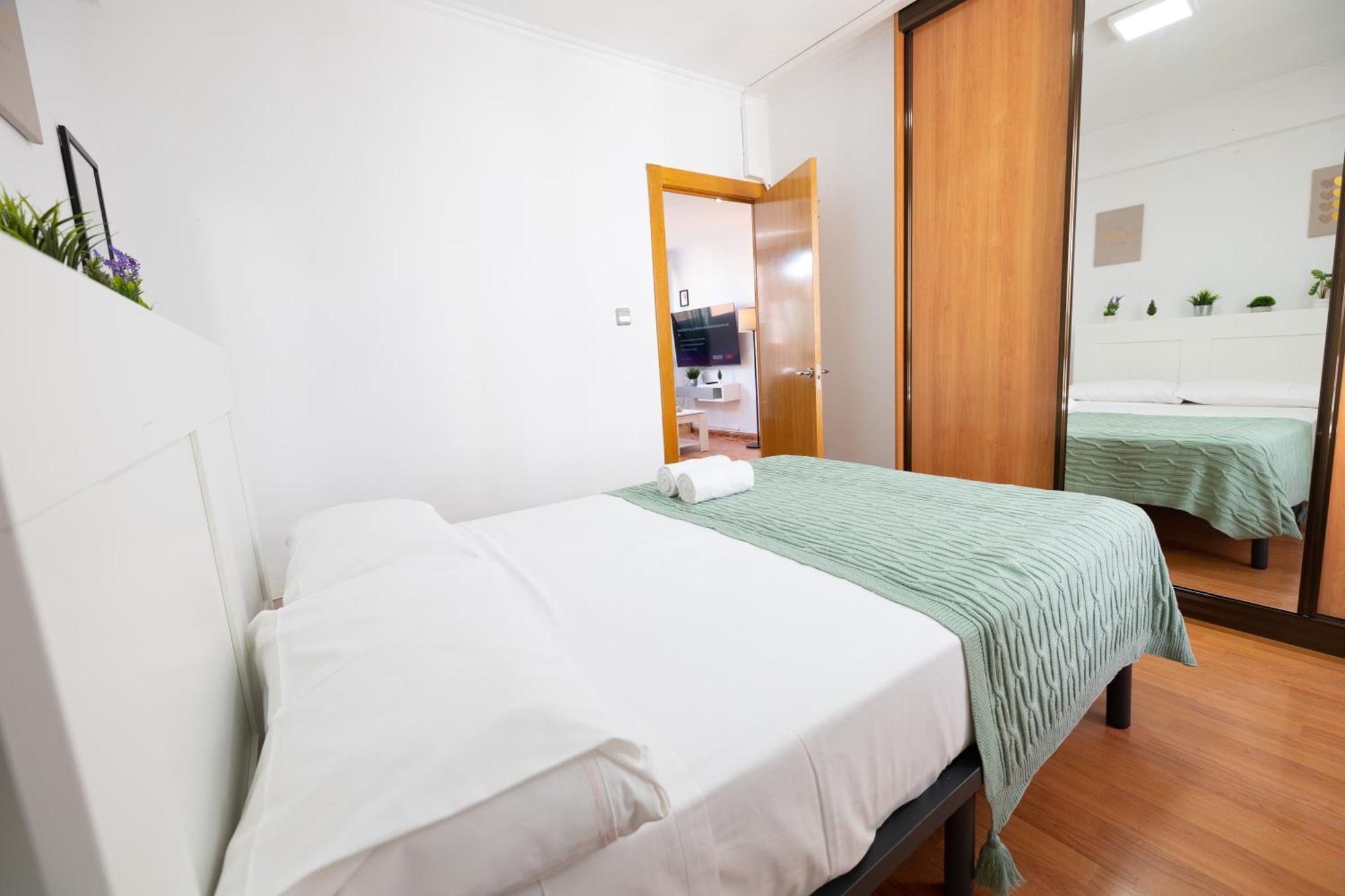 Ofrenda Del Pilar Turistea Apartman Zaragoza Kültér fotó